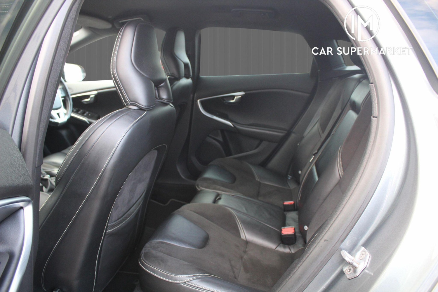 Used Volvo V40 2014 for sale - 76059511: Photo 17