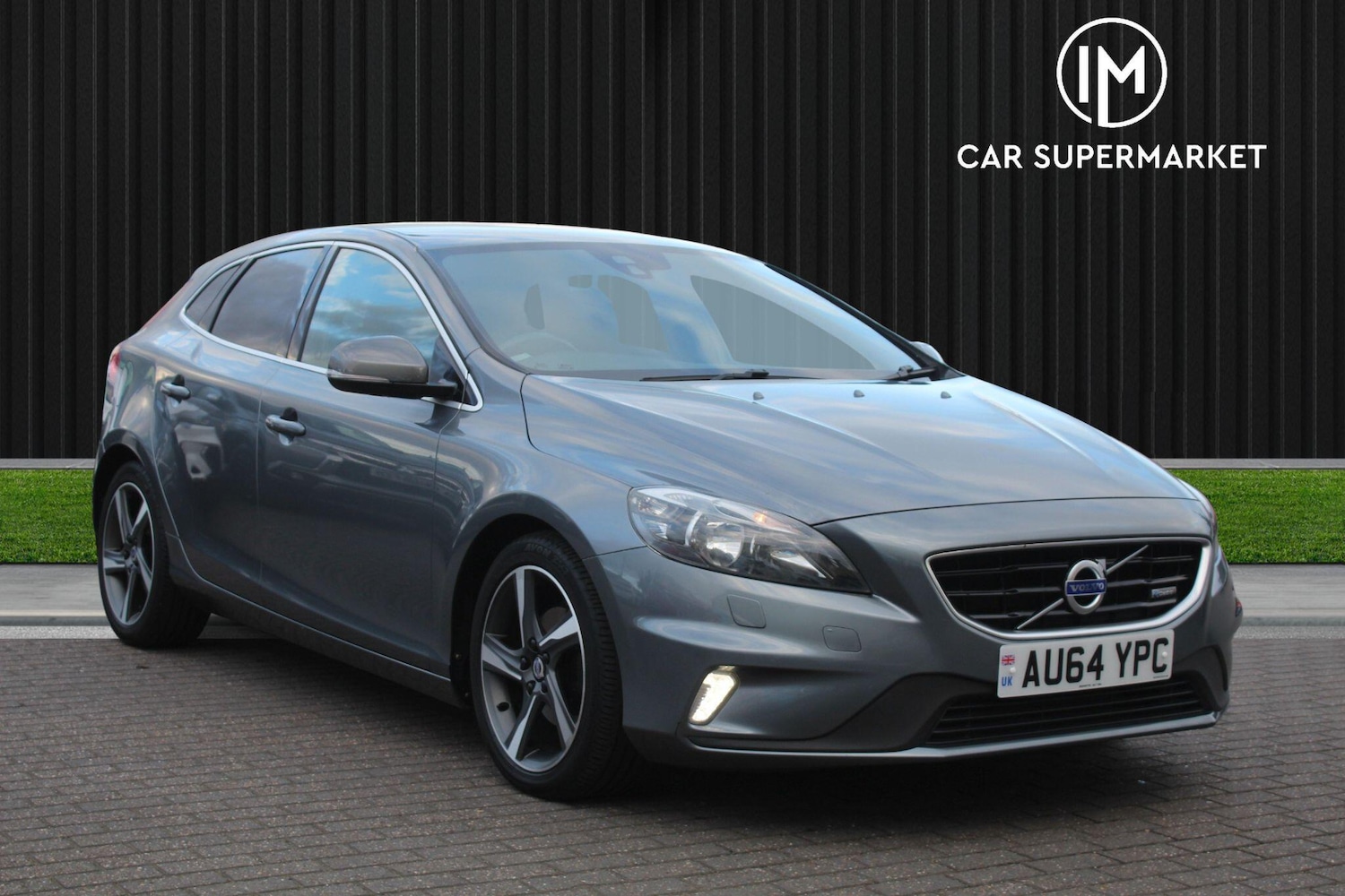 Used Volvo V40 2014 for sale - 76059511: Photo 4