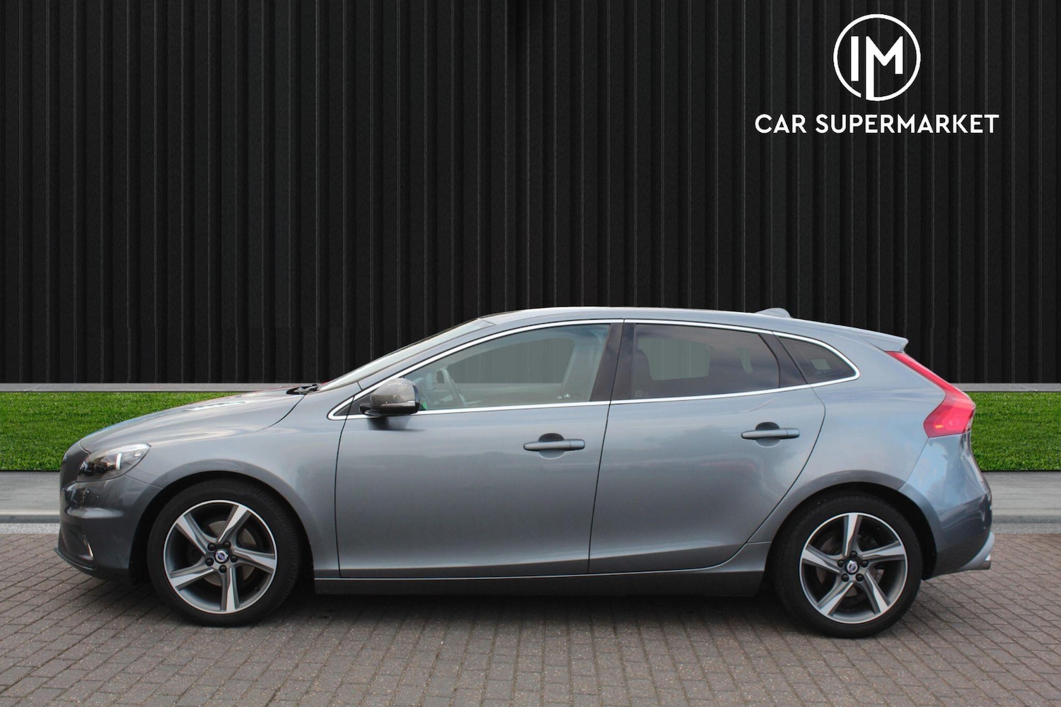 Used Volvo V40 2014 for sale - 76059511: Photo 6