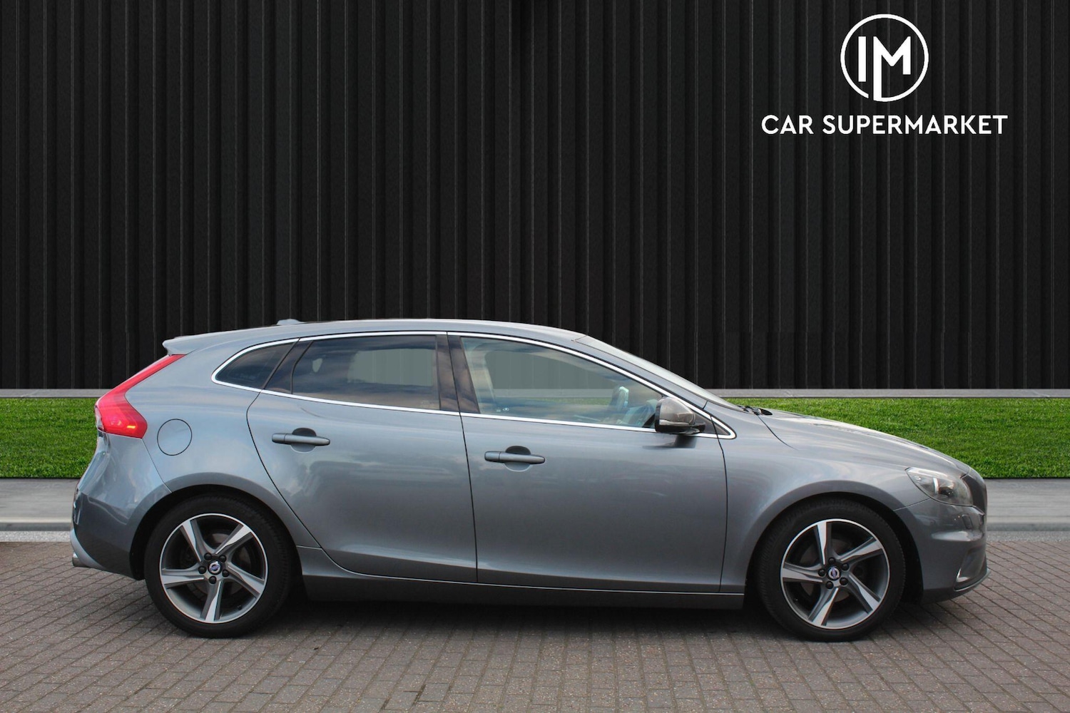 Used Volvo V40 2014 for sale - 76059511: Photo 7