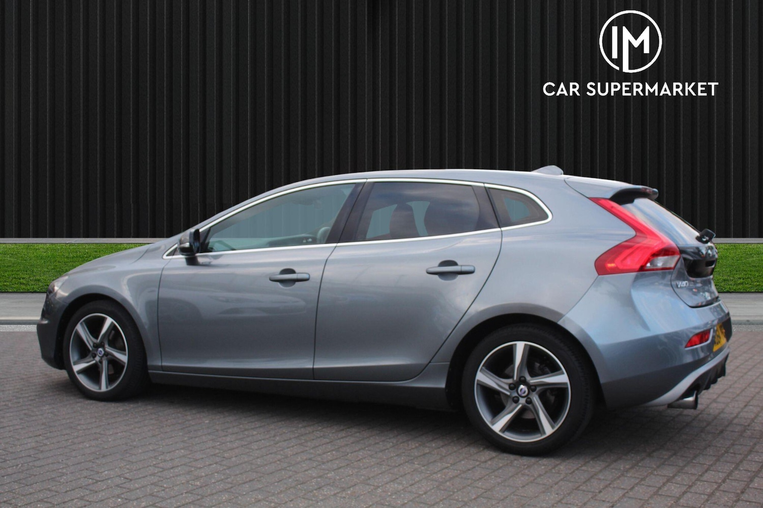 Used Volvo V40 2014 for sale - 76059511: Photo 8