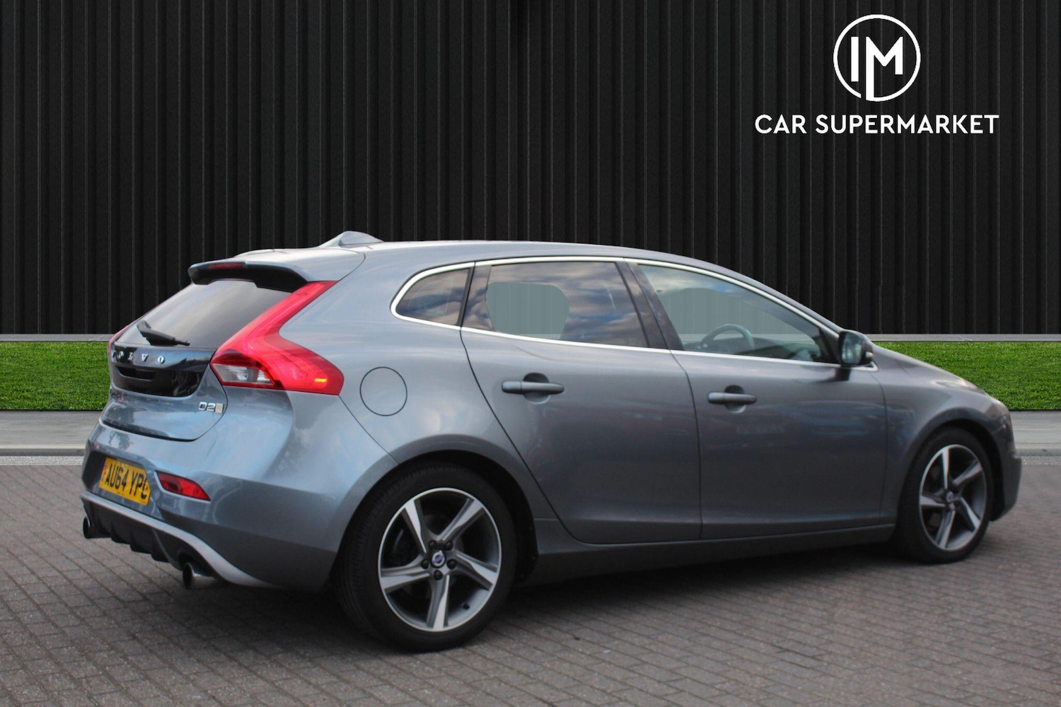 Used Volvo V40 2014 for sale - 76059511: Photo 9