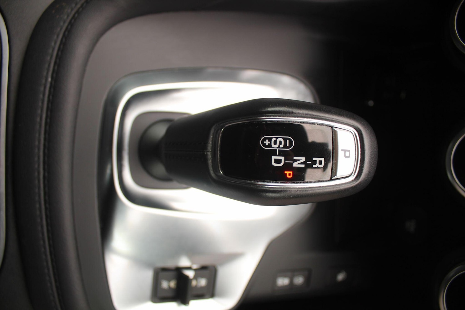 Used Jaguar E-Pace 2018 for sale - 76995366: Photo 29