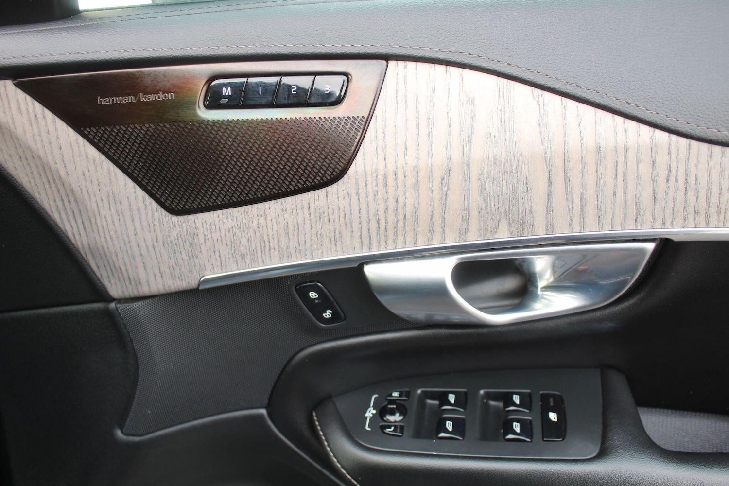 Used Volvo XC90 2021 for sale - 76657255: Photo 30