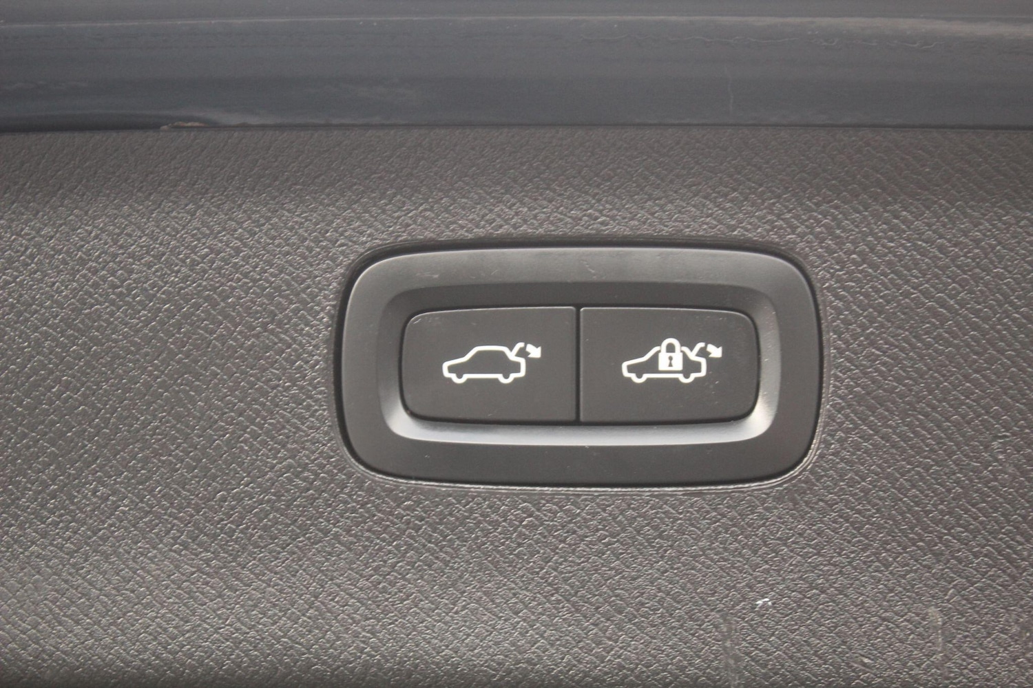 Used Volvo XC90 2021 for sale - 76657255: Photo 34