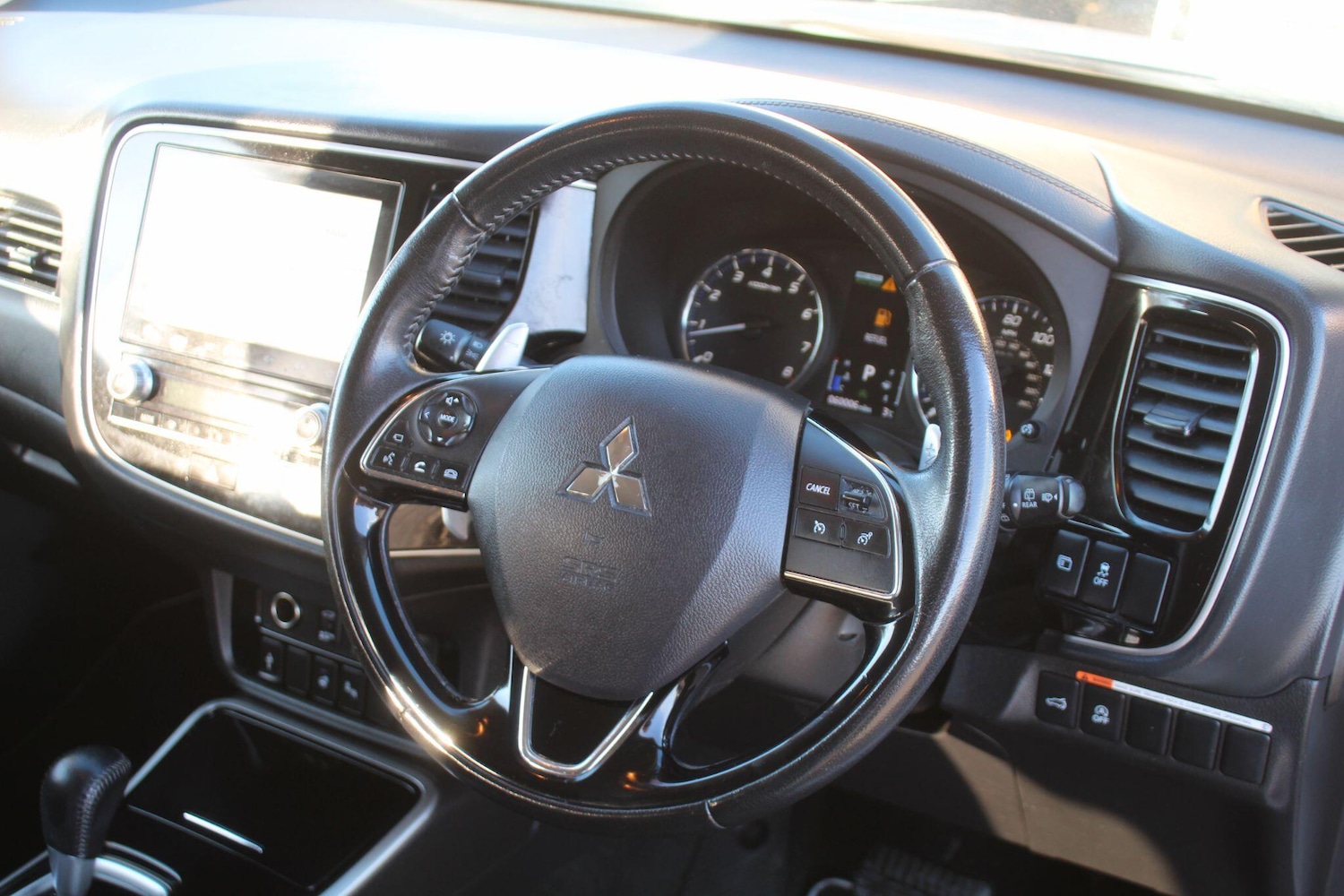 Used Mitsubishi Outlander 2020 for sale - 76613168: Photo 44