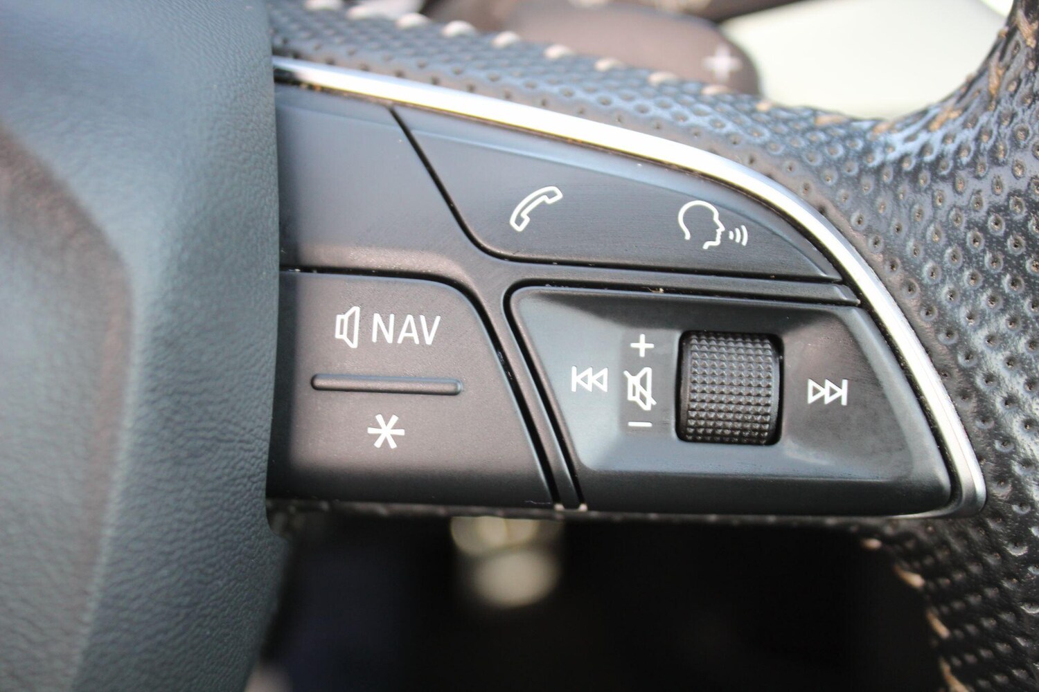 Used Audi Q7 2019 for sale - 76214929: Photo 23