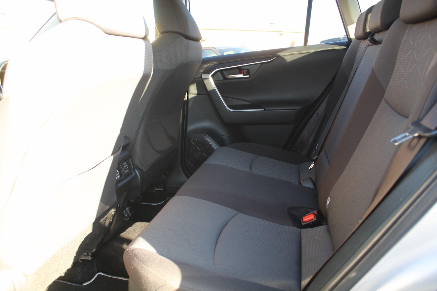 Used Toyota RAV4 for sale - 76728119: Photo 33