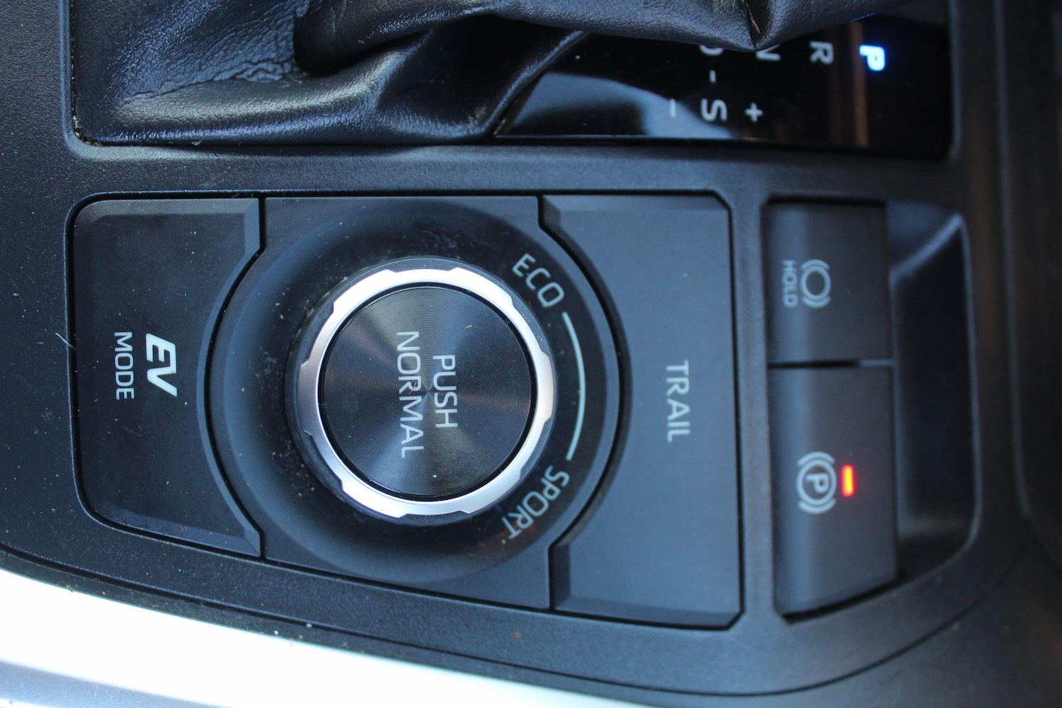 Used Toyota RAV4 for sale - 76728119: Photo 39