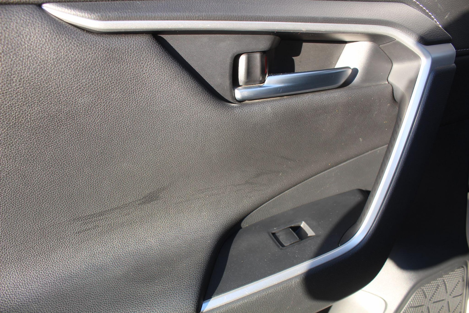 Used Toyota RAV4 for sale - 76728119: Photo 42