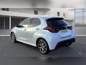 Used Toyota Yaris 2021 for sale - 76781506: Photo