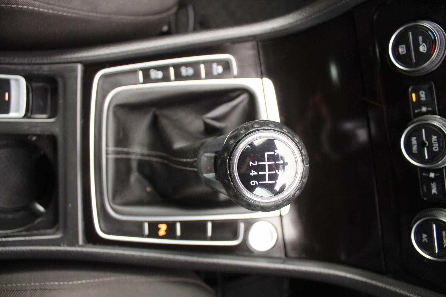 Used Volkswagen Golf 2016 for sale - 77574983: Photo 27