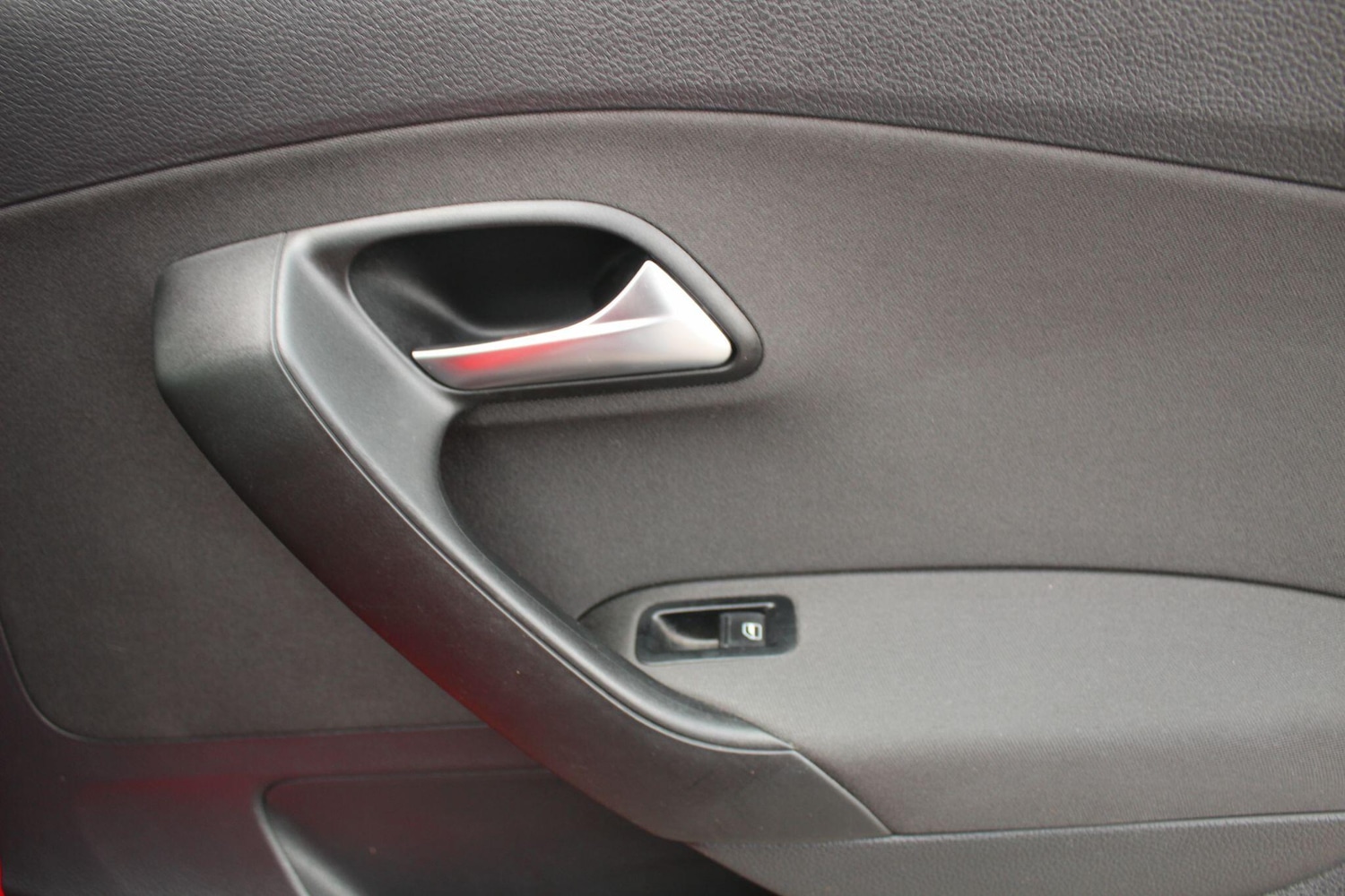 Used Volkswagen Polo 2012 for sale - 76485821: Photo 14