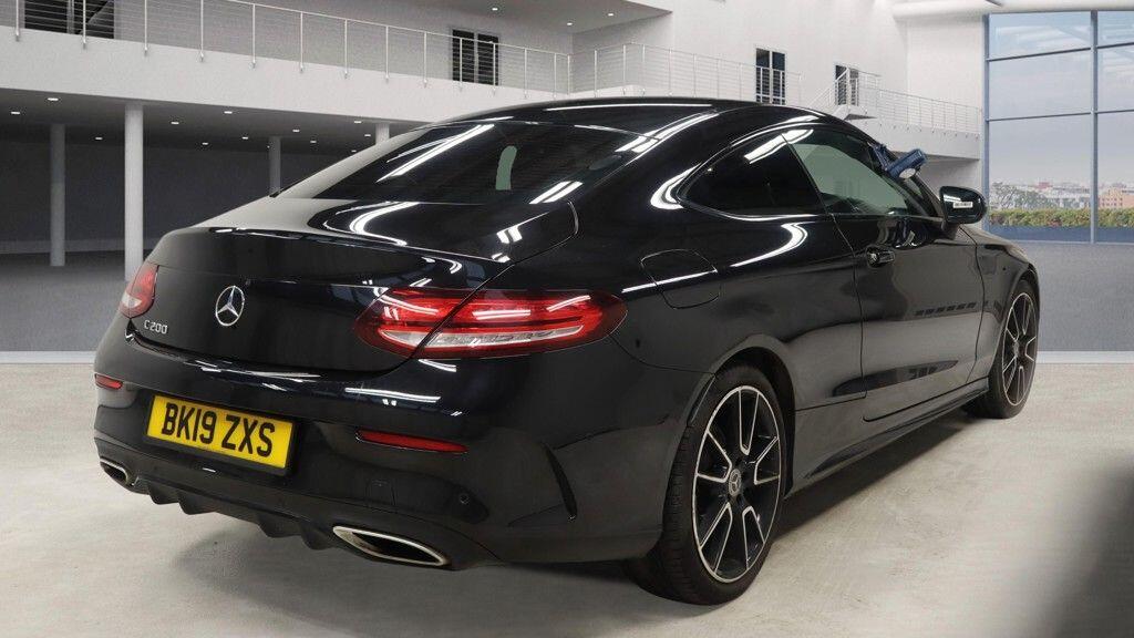 Used Mercedes-Benz C Class 2019 for sale - 77120755: Photo 4