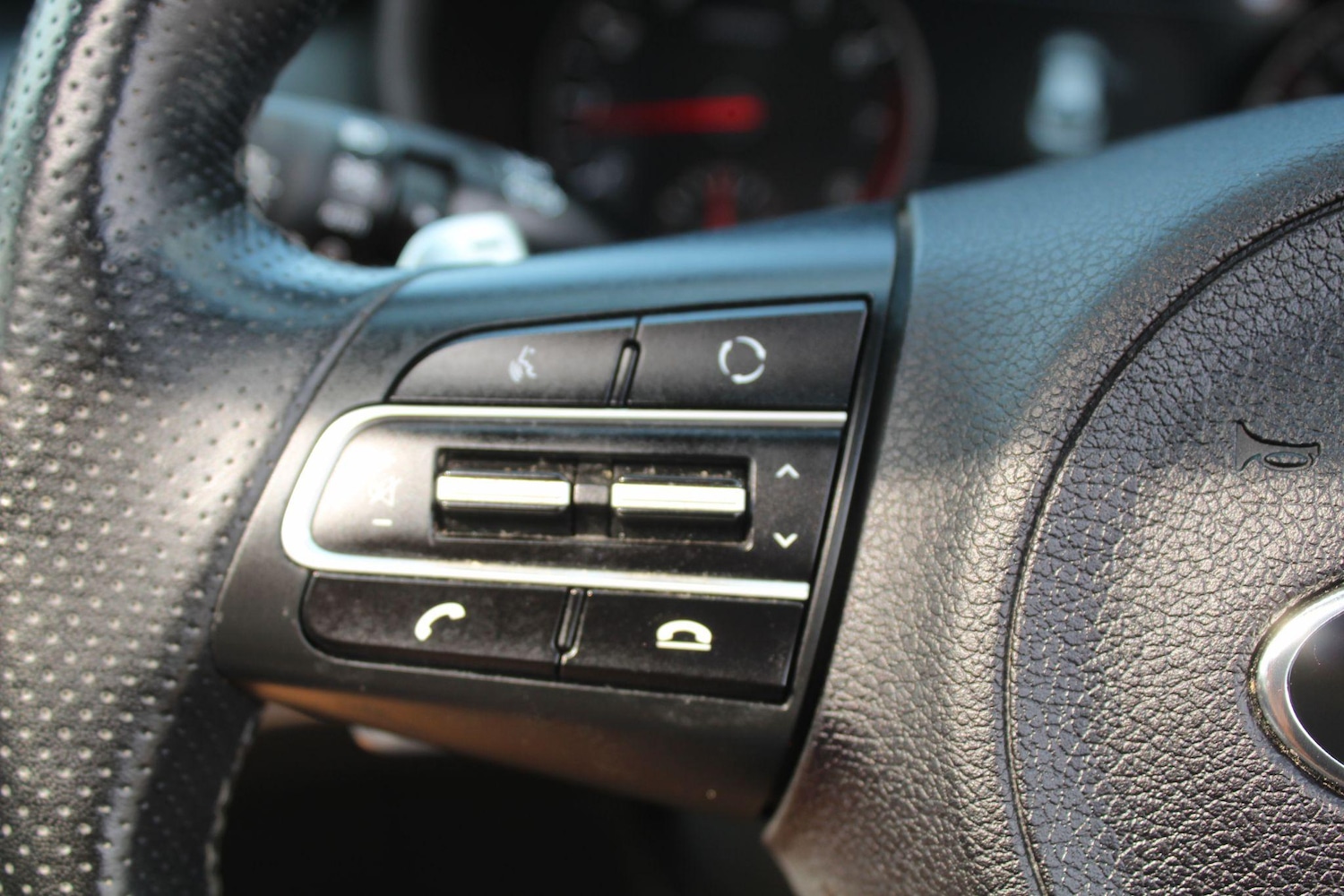 Used Kia Stinger 2019 for sale - 76002534: Photo 33