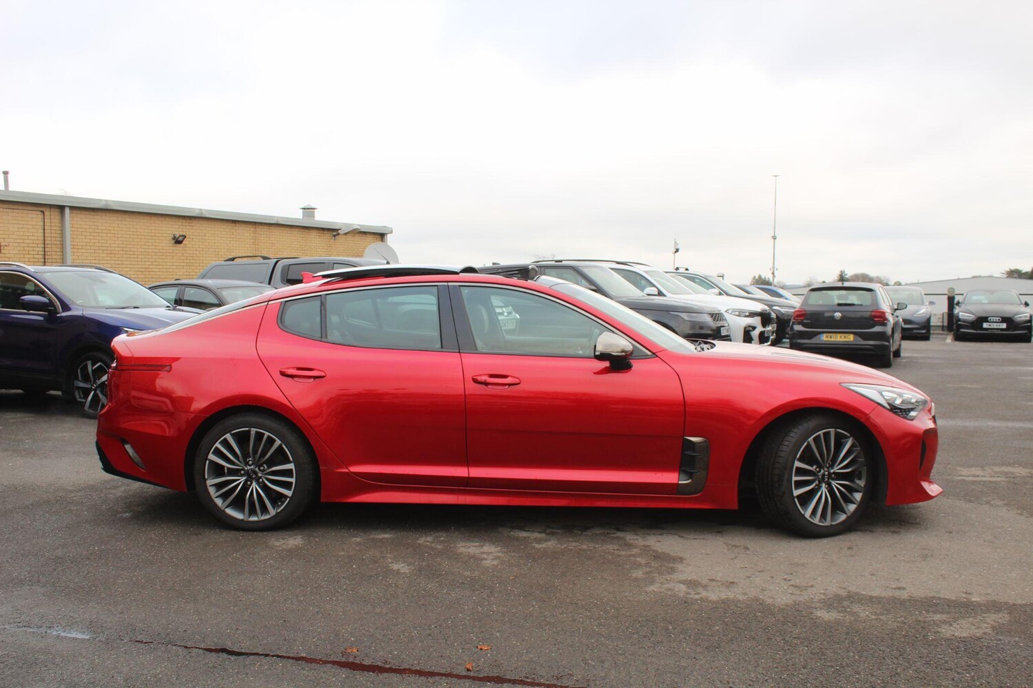 Used Kia Stinger 2019 for sale - 76002534: Photo 47