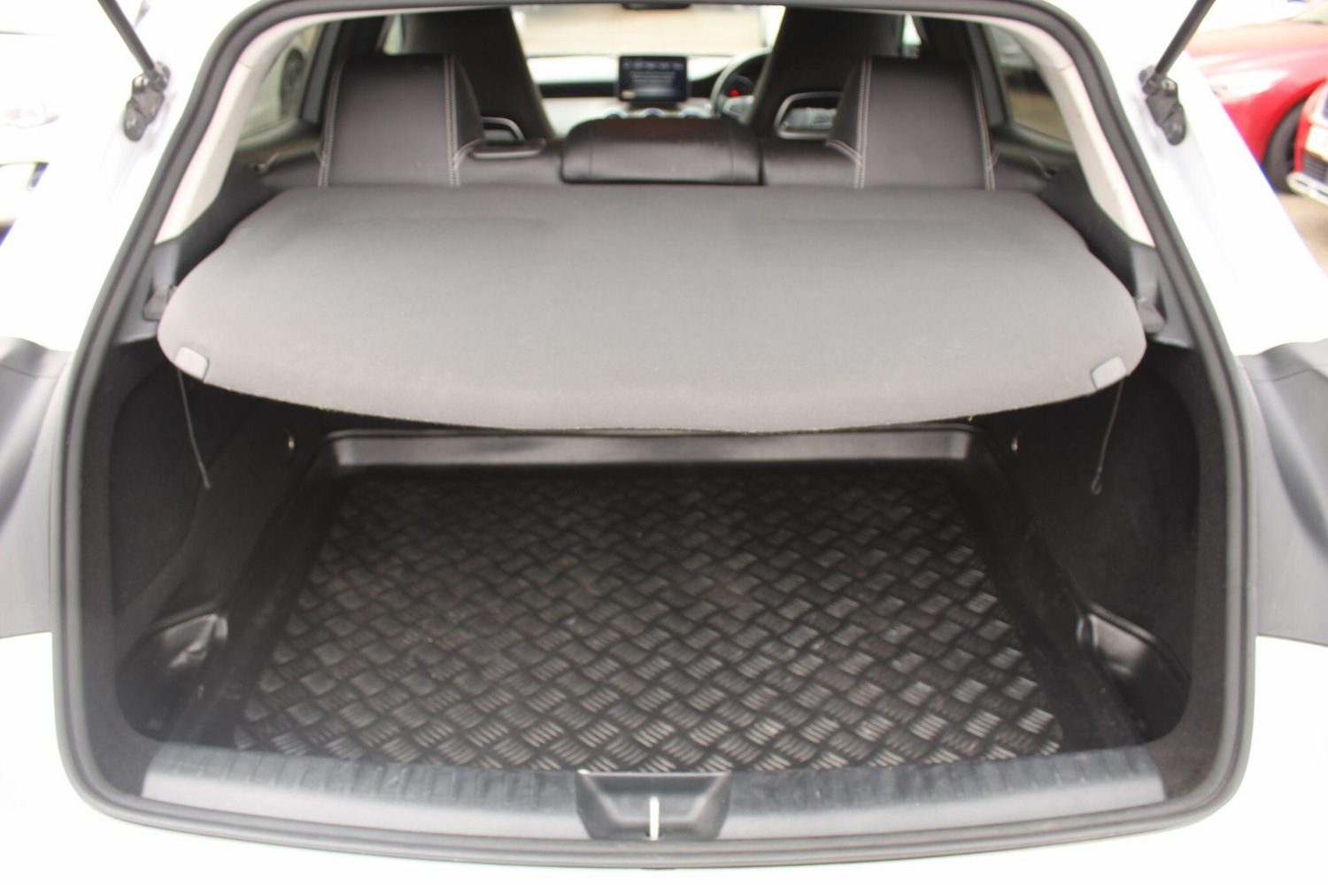 Used Mercedes-Benz GLA 2018 for sale - 76001352: Photo 16