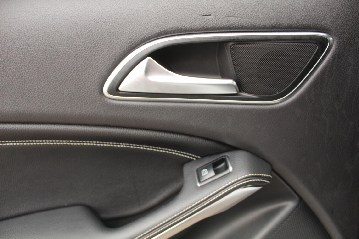 Used Mercedes-Benz GLA 2018 for sale - 76001352: Photo 17