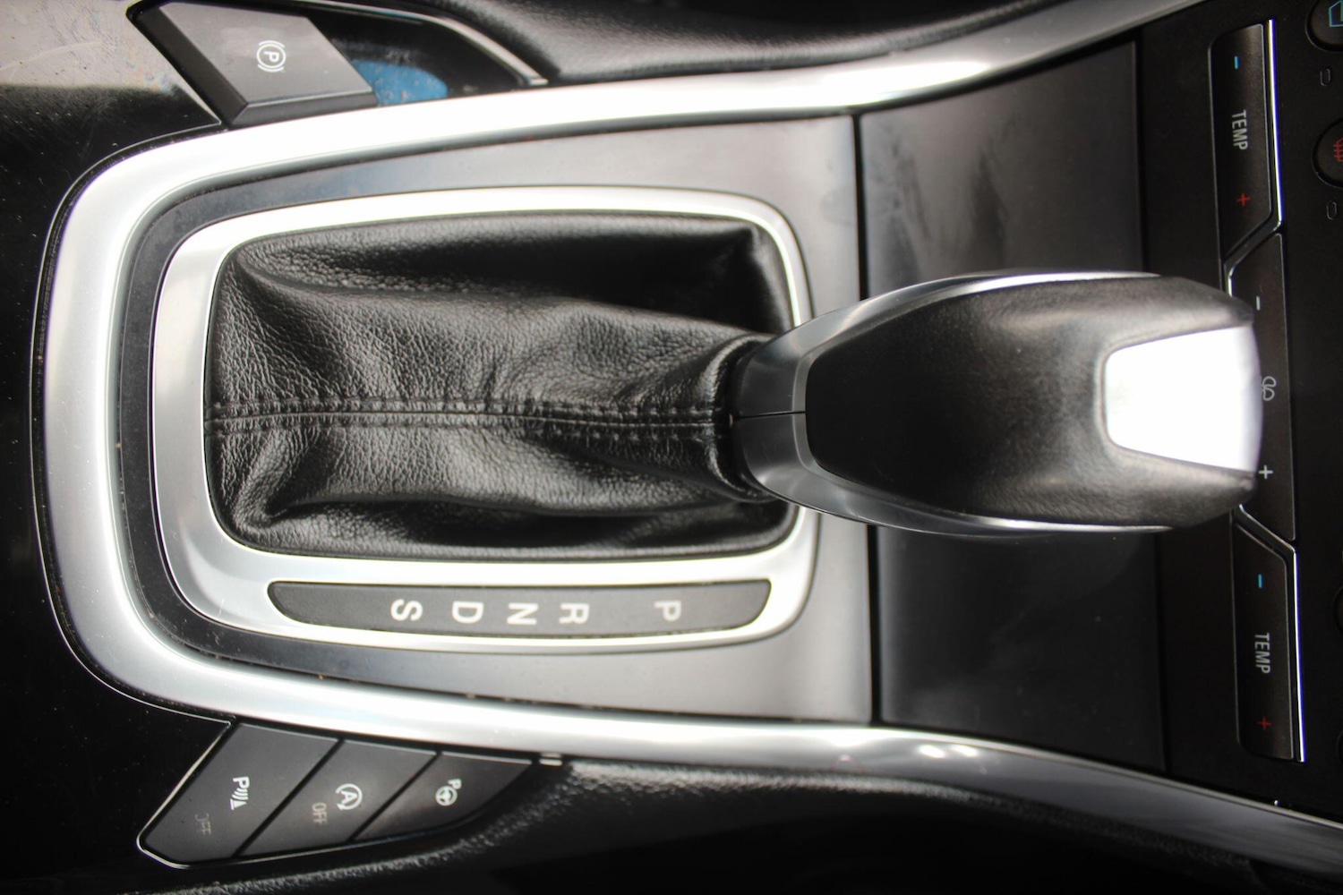 Used Ford Edge 2018 for sale - 76597263: Photo 16