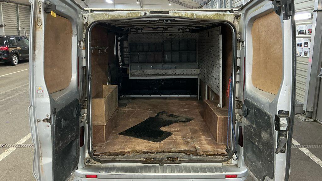 Used Vauxhall Vivaro 2015 for sale - 76994658: Photo 7