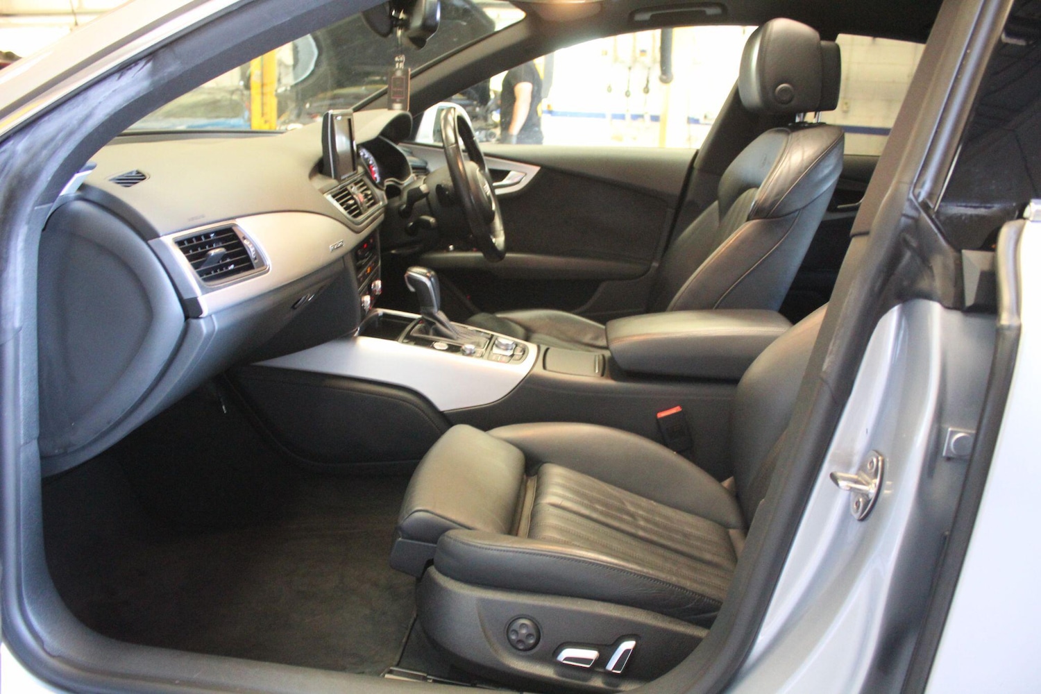 Used Audi A7 2015 for sale - 76136671: Photo 21