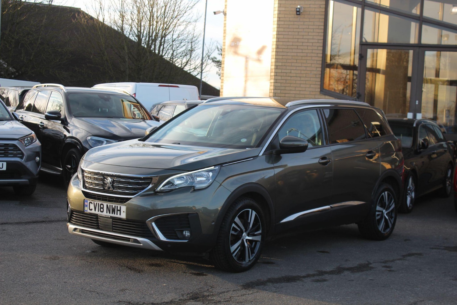 Used Peugeot 5008 2018 for sale - 76752949: Photo 15