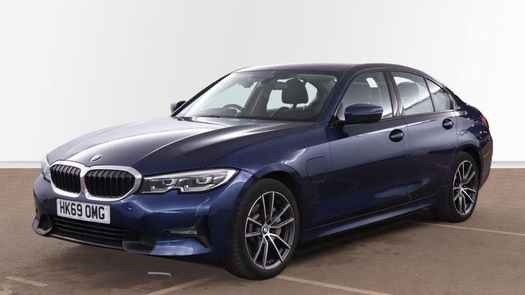 Used BMW 3 Series 2019 for sale - 76976571: Photo 2