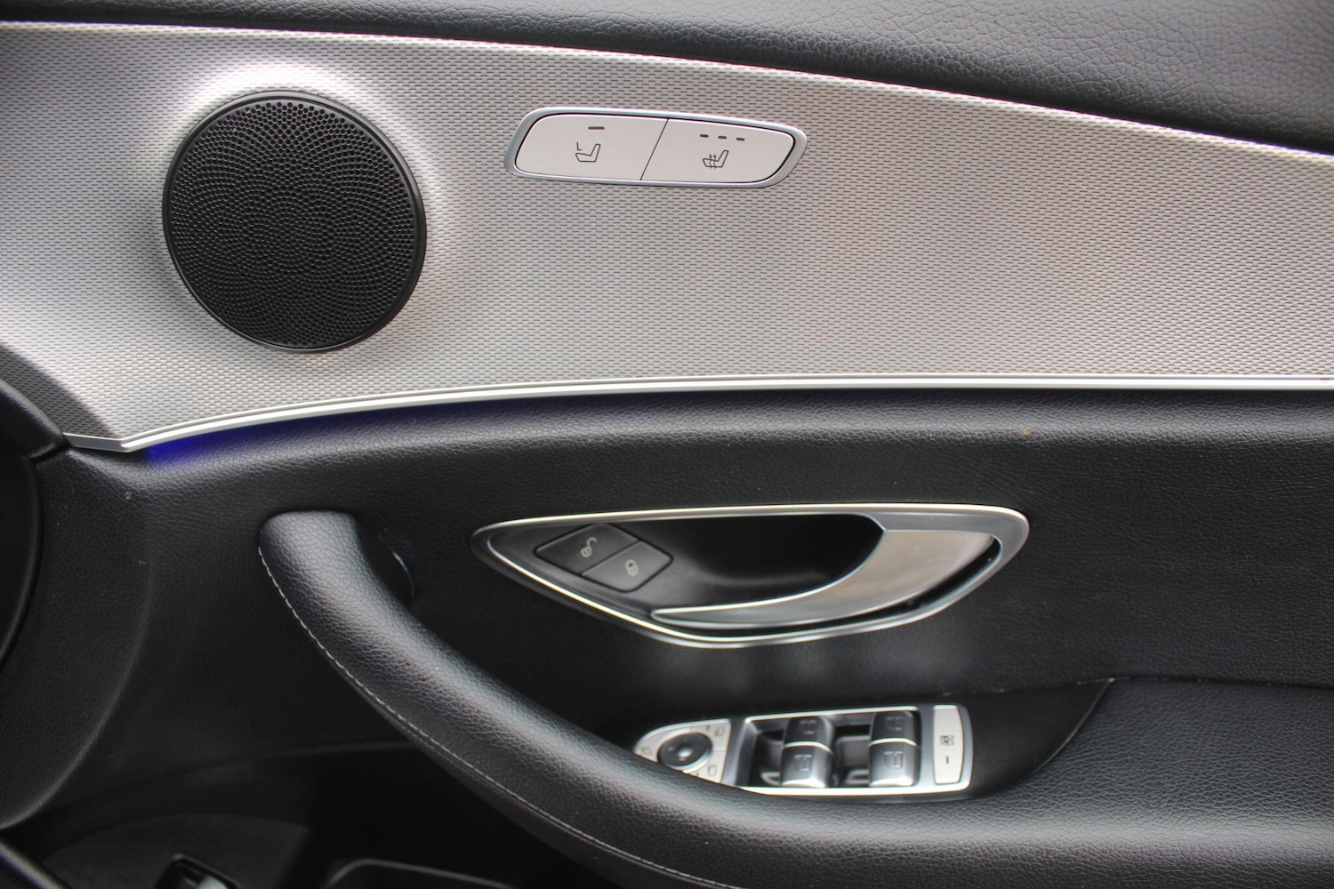 Used Mercedes-Benz E Class 2018 for sale - 76472542: Photo 22