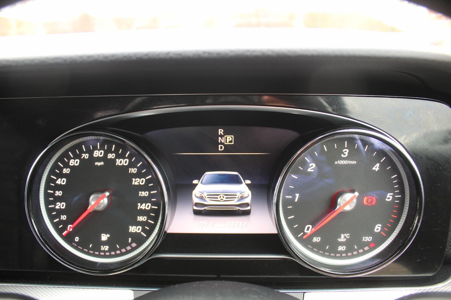 Used Mercedes-Benz E Class 2018 for sale - 76472542: Photo 31