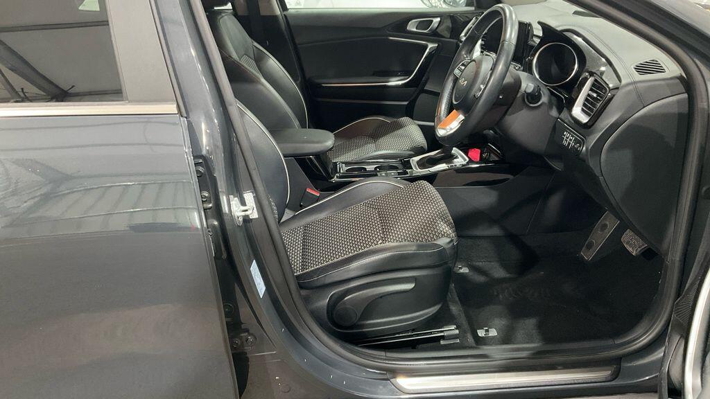 Used Kia XCeed 2021 for sale - 77119917: Photo 8