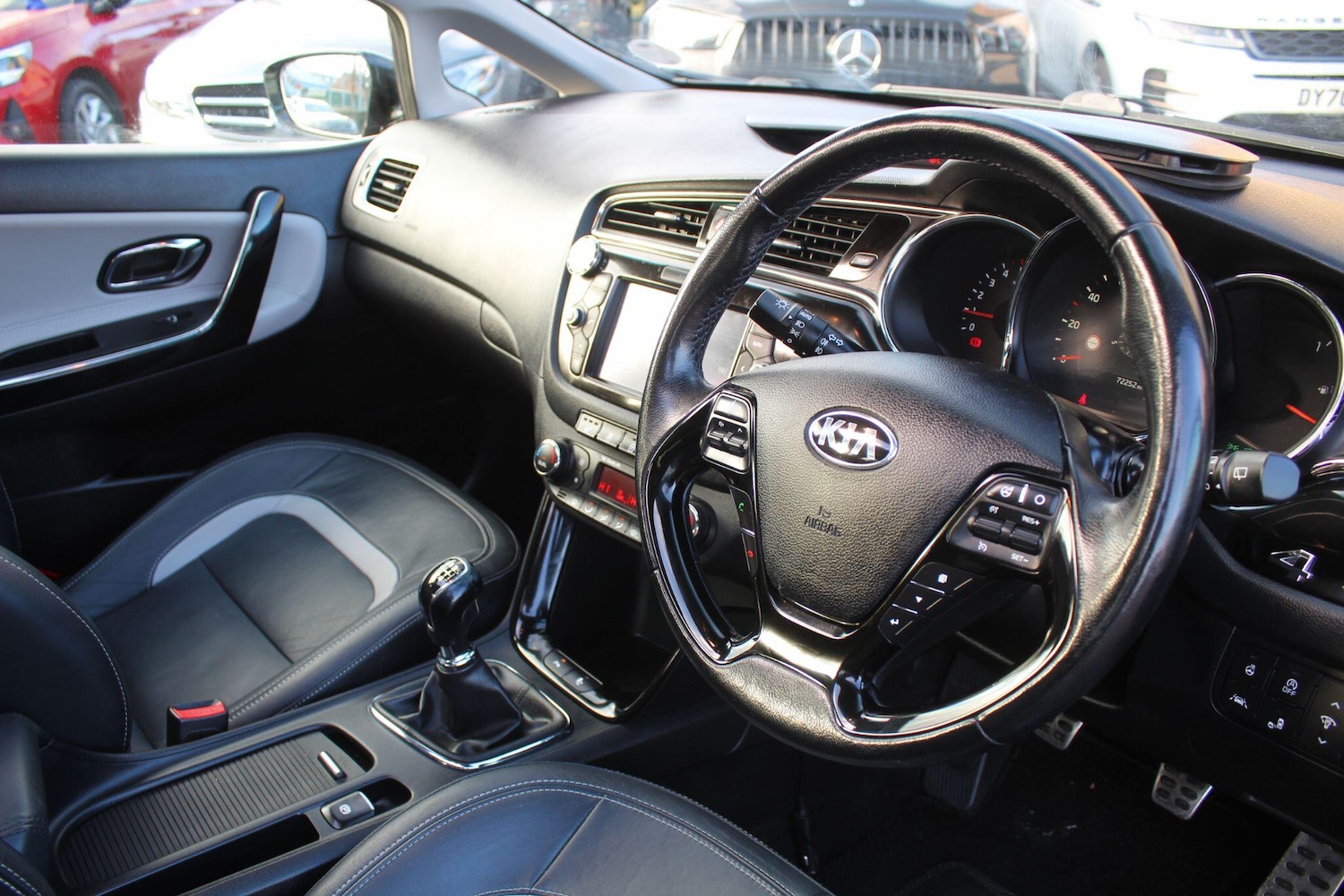 Used Kia Ceed 2017 for sale - 76702208: Photo 21