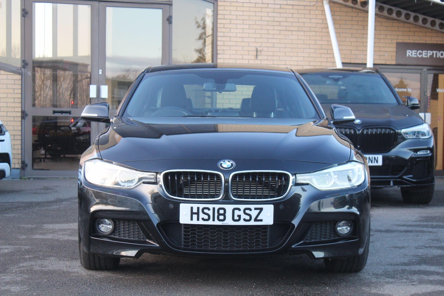 Used BMW 3 Series 2018 for sale - 77238324: Photo 2