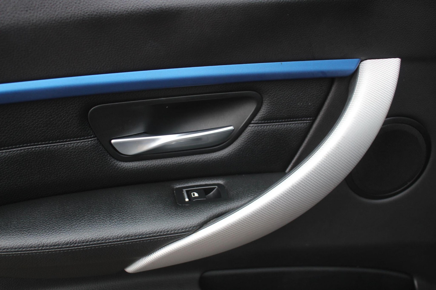 Used BMW 3 Series 2018 for sale - 77238324: Photo 39