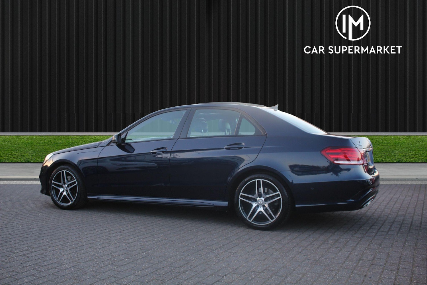 Used Mercedes-Benz E-Class 2016 for sale - 76138319: Photo 8