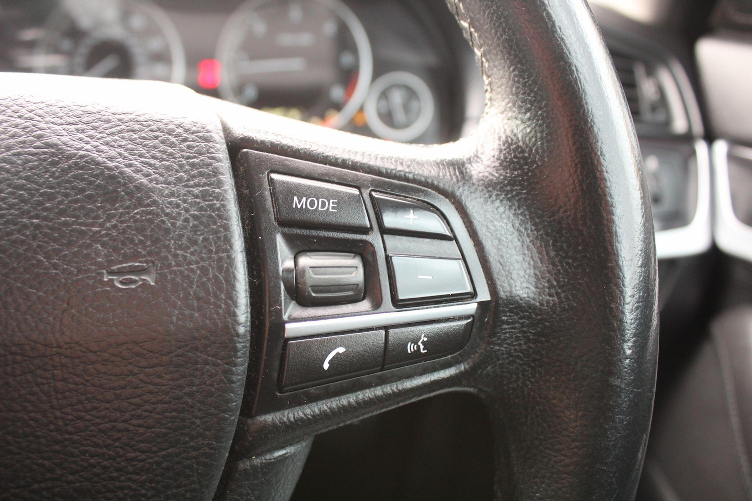 Used BMW 5 Series 2013 for sale - 76388936: Photo 23