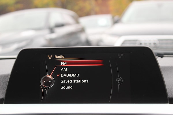 Used BMW 3 Series 2016 for sale - 76314519: Photo 32