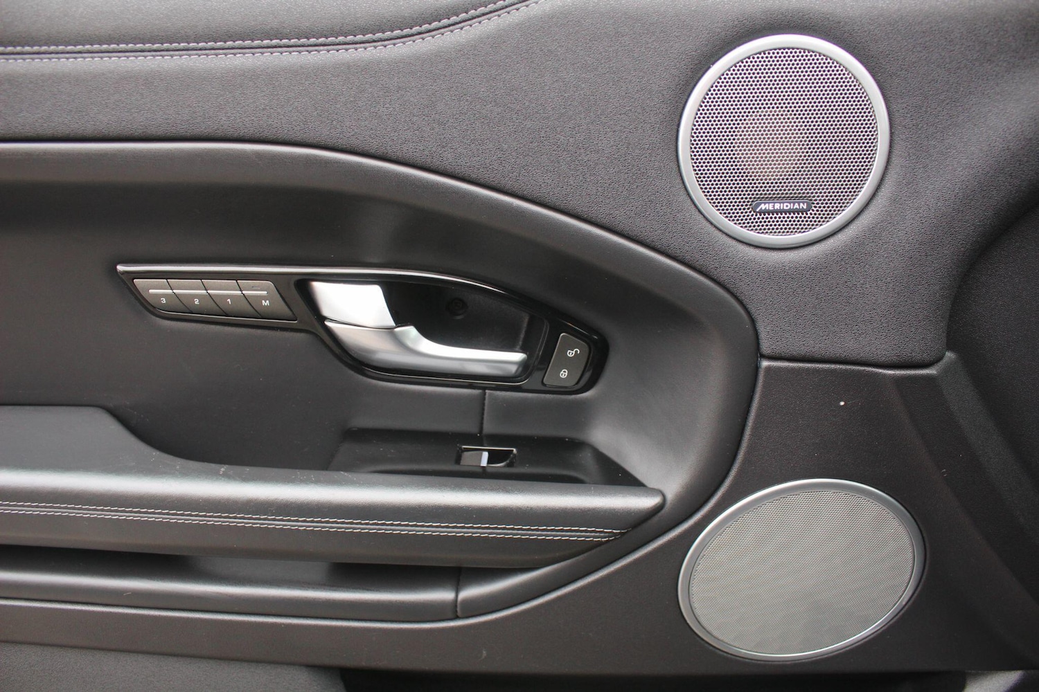 Used Land Rover Range Rover Evoque 2017 for sale - 77066697: Photo 43