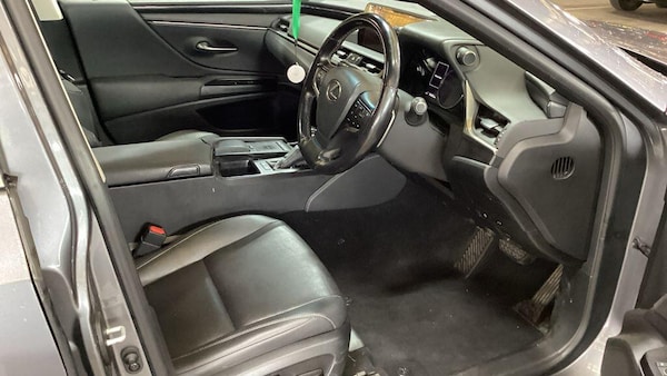 Used Lexus ES 2021 for sale - 76295267: Photo 9