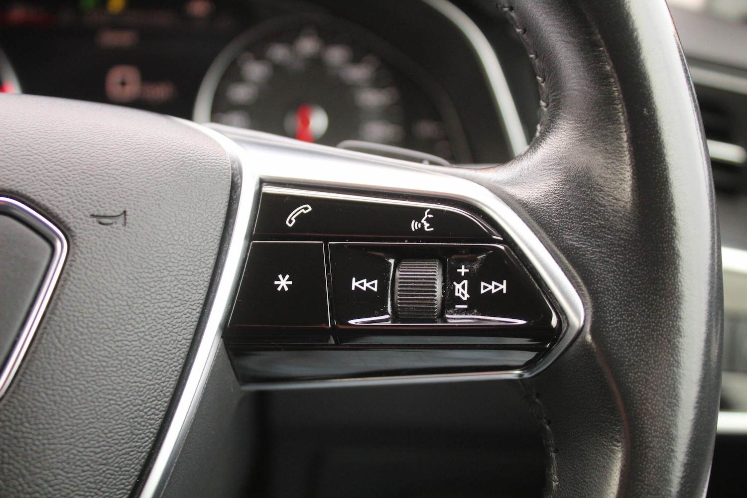 Used Audi A6 Saloon 2019 for sale - 76925902: Photo 37