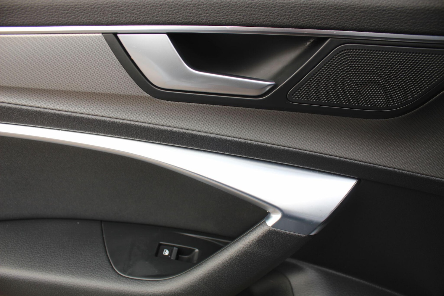 Used Audi A6 Saloon 2019 for sale - 76925902: Photo 42