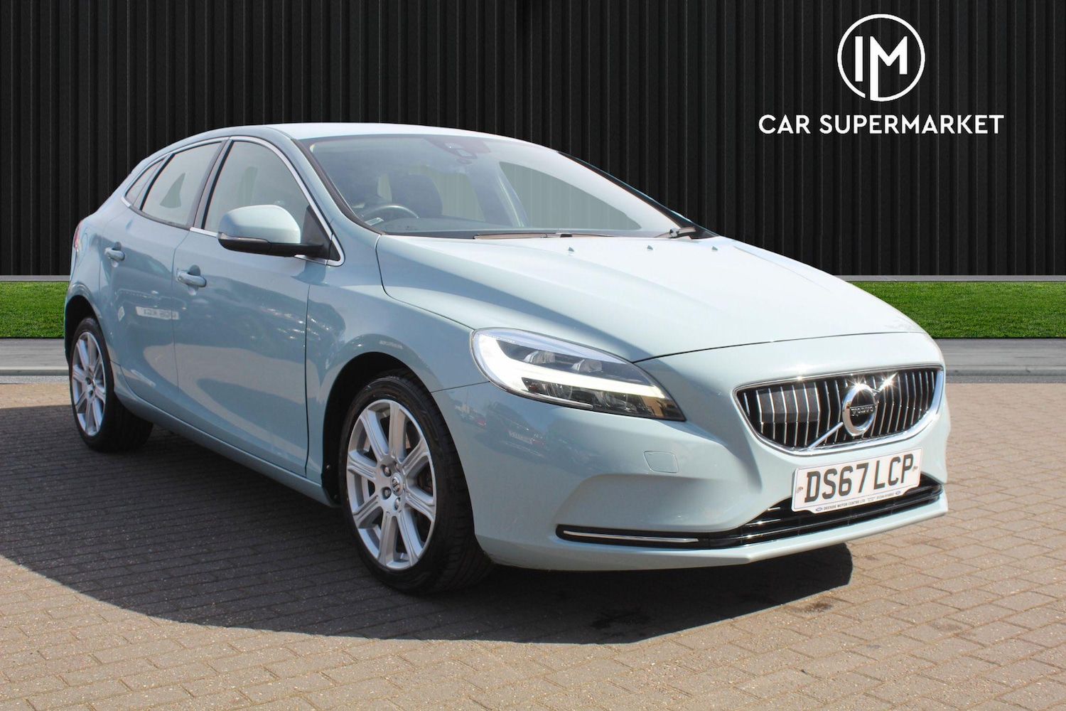 Used Volvo V40 2017 for sale - 77575361: Photo 6