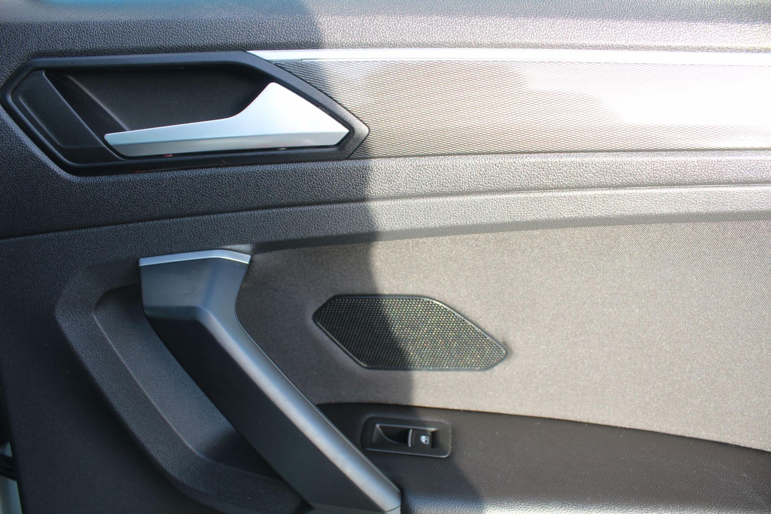 Used Volkswagen Tiguan 2020 for sale - 77396169: Photo 42