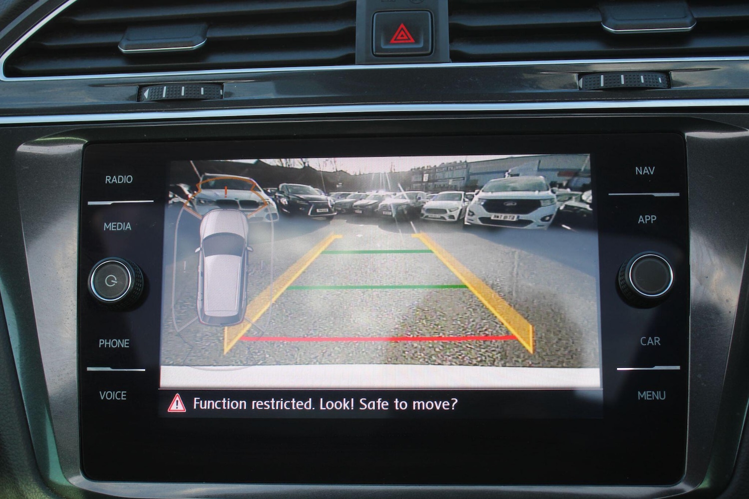 Used Volkswagen Tiguan 2020 for sale - 77396169: Photo 49