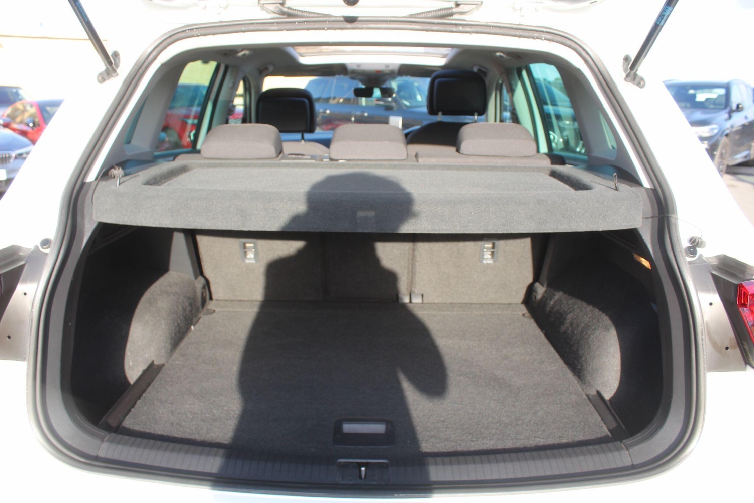 Used Volkswagen Tiguan 2020 for sale - 77396169: Photo 50