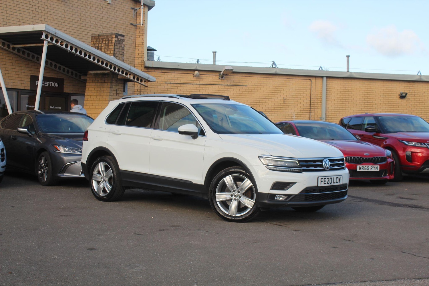 Used Volkswagen Tiguan 2020 for sale - 77396169: Photo 8