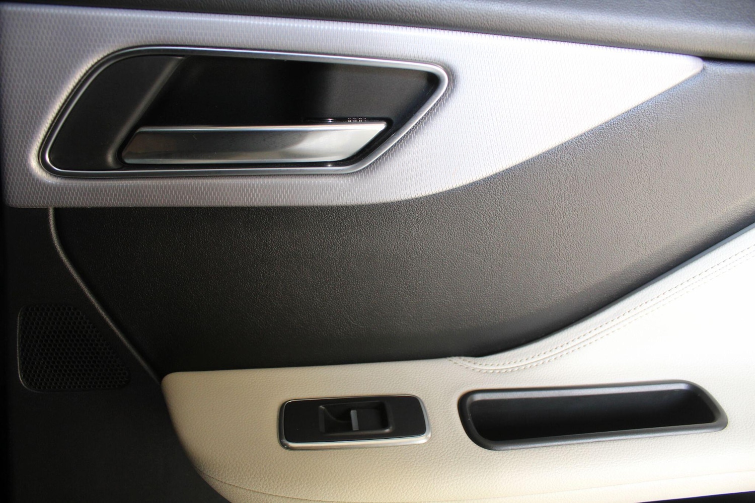 Used Jaguar F-Pace 2017 for sale - 76109053: Photo 13