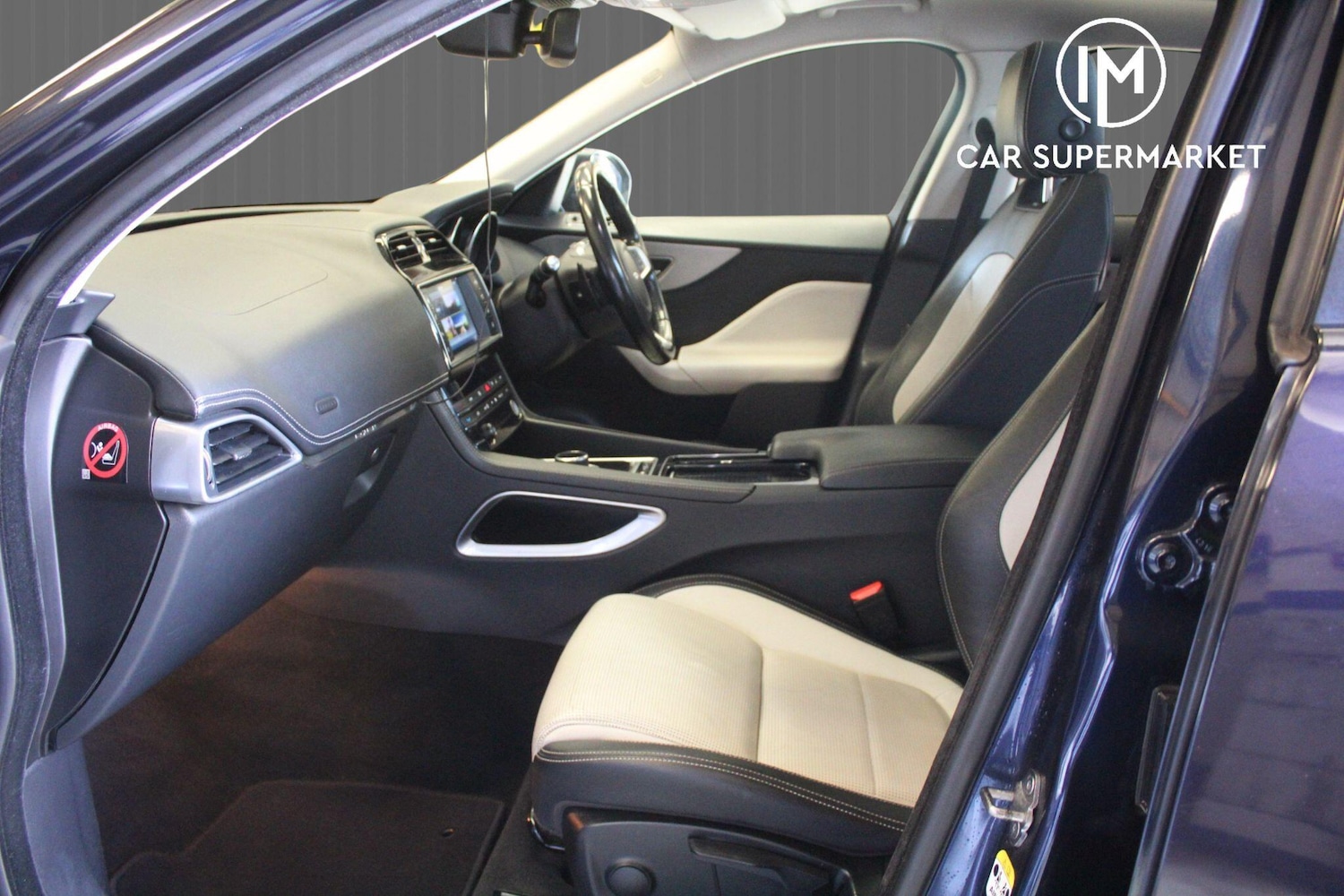 Used Jaguar F-Pace 2017 for sale - 76109053: Photo 20