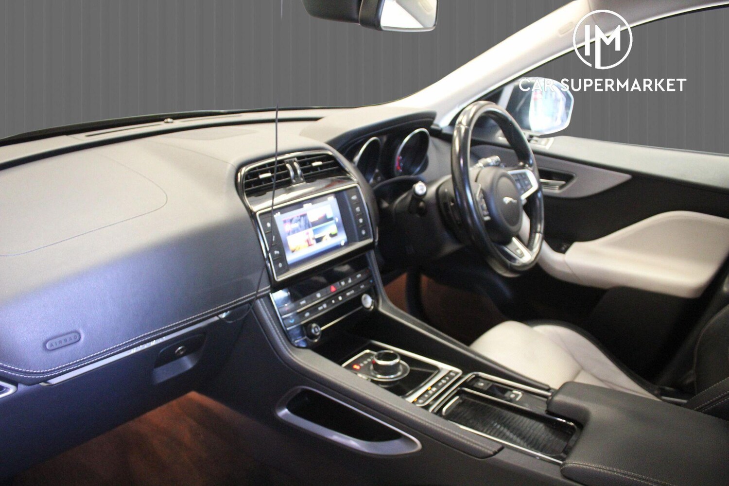 Used Jaguar F-Pace 2017 for sale - 76109053: Photo 21