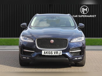 Used Jaguar F-Pace 2017 for sale - 76109053: Photo