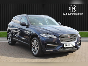 Used Jaguar F-Pace 2017 for sale - 76109053: Photo